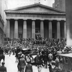 Print of the Sub-Treasury Building in Manhattan, November 1929 Print of the Sub-Treasury Building in Manhattan, November 1929