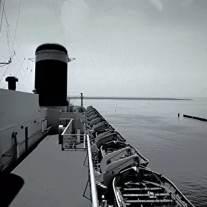 Journeys Through Time Fine Art Print Collection: SS United States
