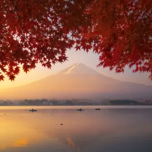 Mt Fuji Print: Autumn View from Lake Kawaguchiko
