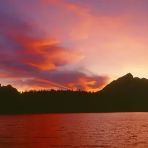 Sunset over Mount Bosworth and Herbert Lake, Banff National Park, Alberta, Canada Sunset over Mount Bosworth and Herbert Lake, Banff National Park, Alberta, Canada