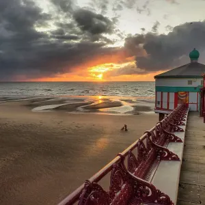 Sunset, North Pier, Blackpool, Lancashire, UK Sunset, North Pier, Blackpool, Lancashire, UK