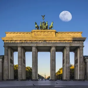 Super Moon over Brandenburg Gate Print