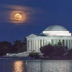 Super Moon Print over Thomas Jefferson Memorial Super Moon Print over Thomas Jefferson Memorial