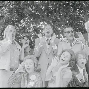 Images Dated 1975 August: 28 Aug 1975
