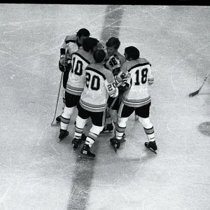 Images Dated 1971 April: 8 Apr 1971