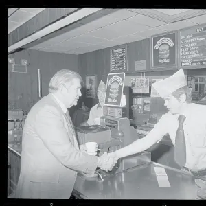Images Dated 1976 January: 7 Jan 1976
