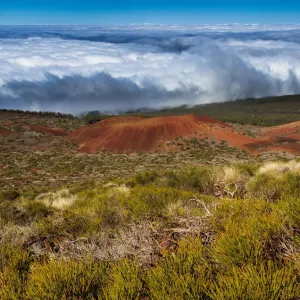 Trade winds over Teide Trade winds over Teide