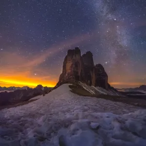tre cime di lavaredo with milky way tre cime di lavaredo with milky way
