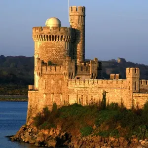 turret, travel, fortress, castle, landmark, architecture, outdoors, building, Irish turret, travel, fortress, castle, landmark, architecture, outdoors, building, Irish