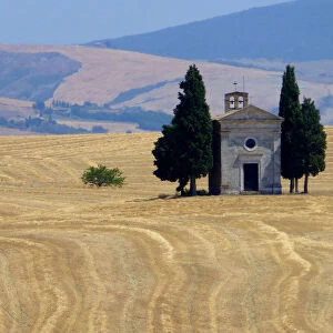 Tuscan landscape with the Capella di Vitaleta