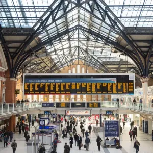 Liverpool Street Train Station Concourse Print Liverpool Street Train Station Concourse Print