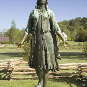 Stati Uniti, Virginia, Jamestown, Statua di Pocahontas. Stati Uniti, Virginia, Jamestown, Statua di Pocahontas.