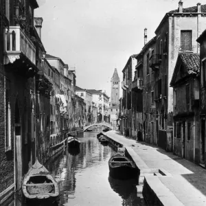 Venetian Street Venetian Street