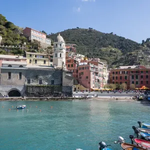 Vernazza View, Cinque Terre, Italy Vernazza View, Cinque Terre, Italy