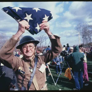 Images Dated 1982 November: 13 Nov 1982