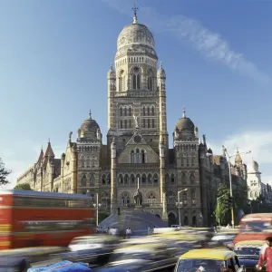 Victoria Railway Station and Busy Traffic, Bombay, India Victoria Railway Station and Busy Traffic, Bombay, India