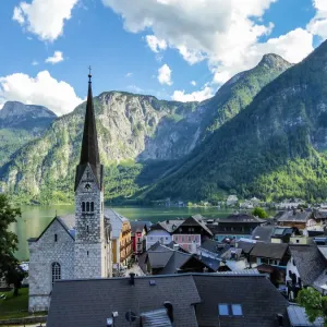 View on Hallstatt, at HallstAÔé¼tter lake View on Hallstatt, at HallstAÔé¼tter lake