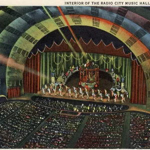 Vintage souvenir postcard, Radio City Music Hall, NYC, New York, ca 1942
