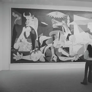 Images Dated 1973 April: 8 Apr 1973