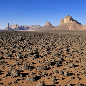 Volcanic plain in front of Tassili n Ajjer National Park, Unesco World Heritage Site, Wilaya Illizi, Algeria, Sahara, North Africa