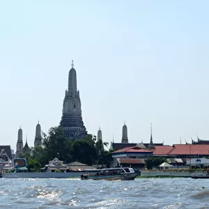 Wat Arun at Daylight, Bangkok