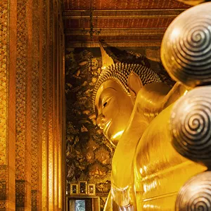 Wat Pho Temple, the Reclining Buddha