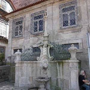 Water fountain near Se Cathedral of Porto, Portugal