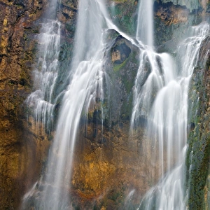 Waterfall in autumn, Plitvice Lakes National Park, Croatia, Europe