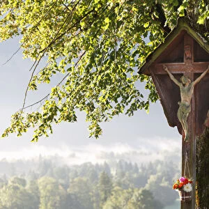 Wayside cross, Gaissach, Isarwinkel, Upper Bavaria, Bavaria, Germany, Europe