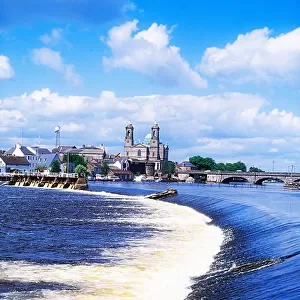 Co Westmeath, Athlone and the River Shannon, Ireland