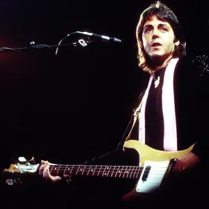Wings Performing In Los Angeles