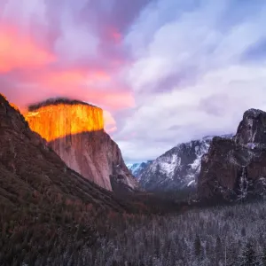 winter tunnel view yosemite
