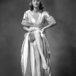 1950s Woman in Dressing Gown Print 1950s Woman in Dressing Gown Print