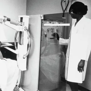 Images Dated 1975 September: 27 Sep 1975