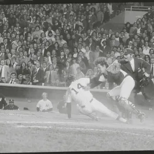 Images Dated 1976 May: 21 May 1976