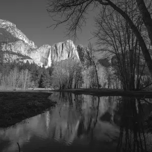 Yosemite Falls in mono