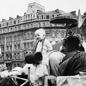 Images Dated: 1971