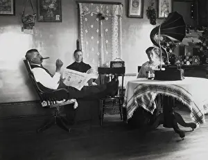Record Player Prints: 1905 Family Listening To Phonograph