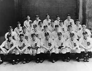 Coach Prints: 1935 Team Portrait of Detroit Tigers
