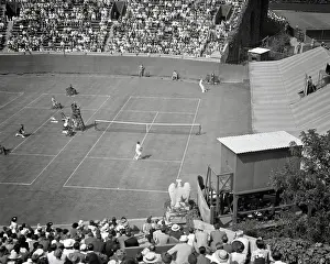 1940s Spectators Watching T