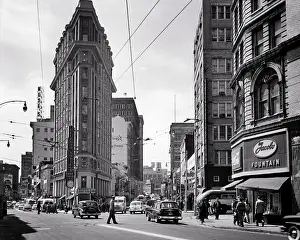 Dramatic Looking Flatiron Building Prints: 1950s Flatiron