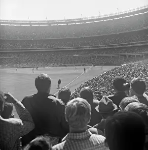 1969 World Series Game 5: Players & Fans (Mets vs Orioles)