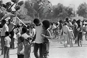 Huty33940 Prints: 1972 Watts Summer Festival