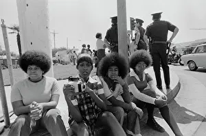 Huty33940 Prints: 1972 Watts Summer Festival - Parade
