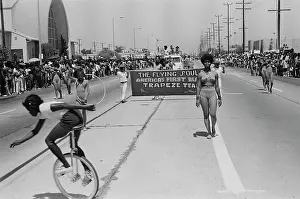 Huty33940 Prints: 1972 Watts Summer Festival - Parade
