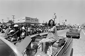 Huty33940 Prints: 1972 Watts Summer Festival - Parade