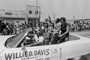 Huty33940 Prints: 1972 Watts Summer Festival - Parade