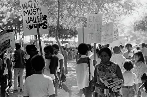 Huty33940 Prints: 1972 Watts Summer Festival - Protest