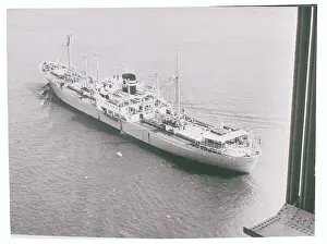 22, 500 Ton Cunarder Carinthia