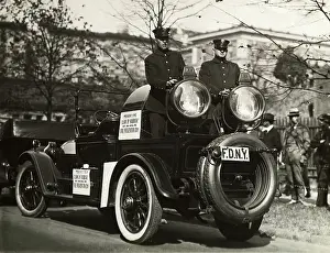 Parade Prints: 2Men On Firecar W/Searchlights Parade